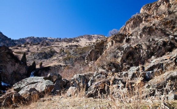 1752582-mountain-landscape-stone-stone-rocky-terrain
